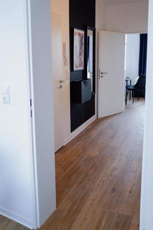 Wohntraum Fuer 3 Mit Blick Auf Den Wismarer Hafen Exterior foto